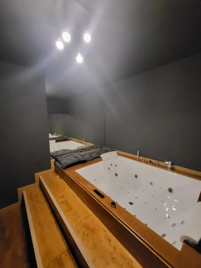 Apartment 50 Sfumature Di Suite Genoa